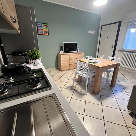 Appartamento In Villa Nico'S Home ガッララーテ エクステリア 写真