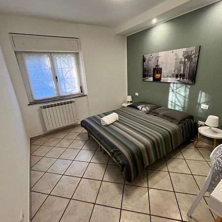 Appartamento In Villa Nico'S Home ガッララーテ エクステリア 写真